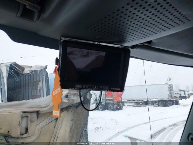 International 4000 4300 Image 2