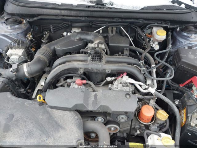 Subaru Legacy 2.5i Image 10
