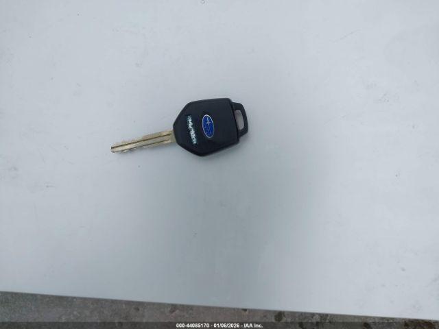 Subaru Legacy 2.5i Image 6